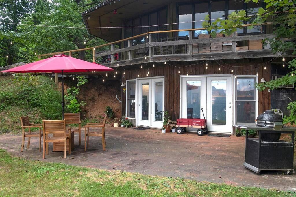 Appartement 2 Bedroom Overlooks Wcu And Cullowhee Nc - Smoke And Pet Free Sylva